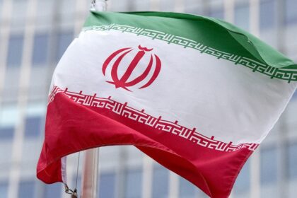 Ex-Obama advisor warns Iran military strikes might lead to civilian massacres, overlooking protester deaths