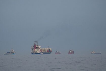 Iran deploys explosive suicide skiffs disguised as fishing boats in Strait of Hormuz