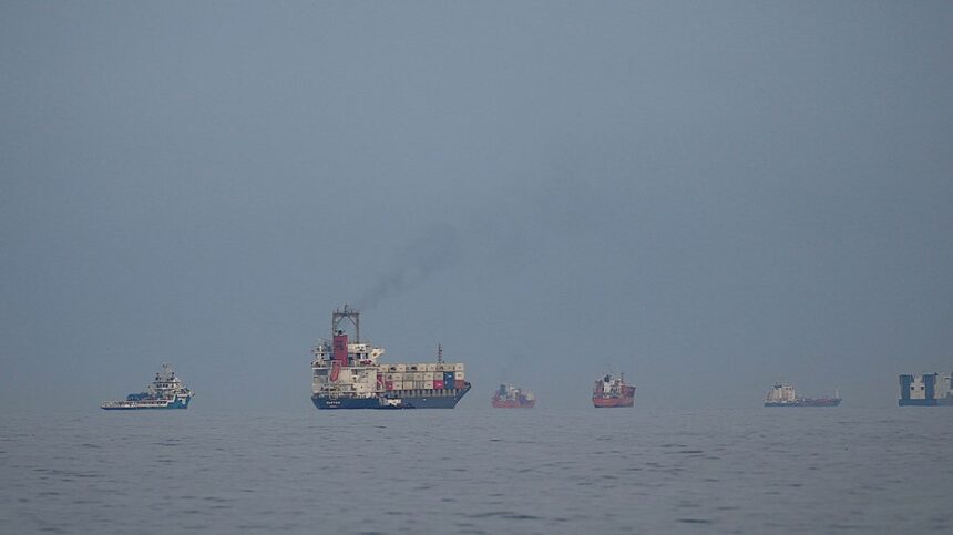 Iran deploys explosive suicide skiffs disguised as fishing boats in Strait of Hormuz