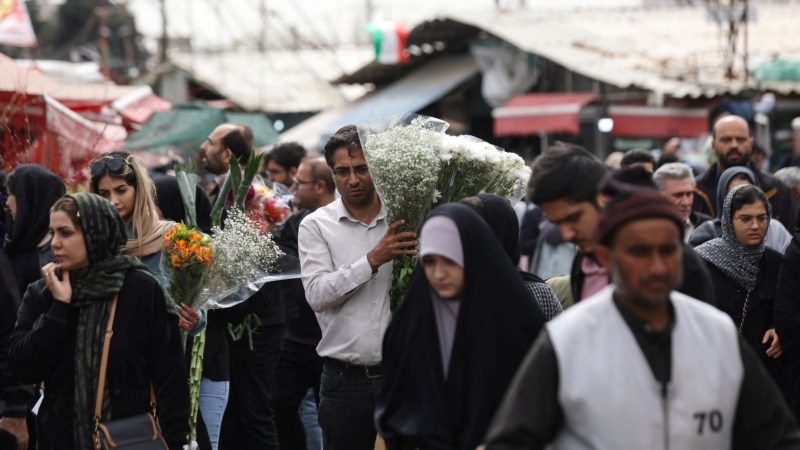 VOA Persian: Nowruz markets in 'hibernation' mode