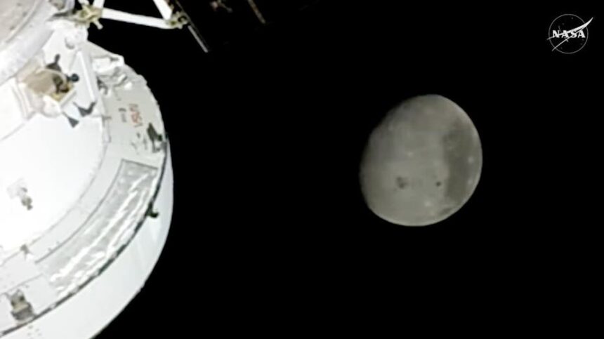 Artemis II astronaut tells Trump what communication blackout was like: 'I said a little prayer'