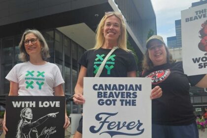 Canadian powerlifting champion April Hutchinson leads first Sophie Cunningham rally outside the US
