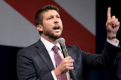 Florida AG accuses teacher of labeling student a 'misogynist' over 'conservative views': 'She should be fired'