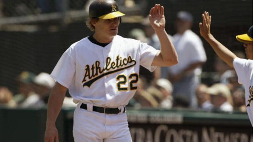Former As bat boy fooled women into thinking he was Eric Byrnes, ex-MLB star reveals