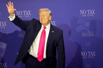 LEE CARTER: Trump can still get attention, can he distract voters from their bills?