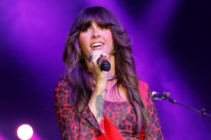 Country star Ella Langley only wants one thing â and it's a big, 'beefy' whitetail buck