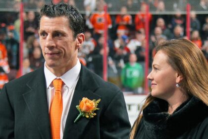 Reporter reveals 'little crush' on married Hurricanes coach Rod BrindAmour, says she's 'waiting in the wings'